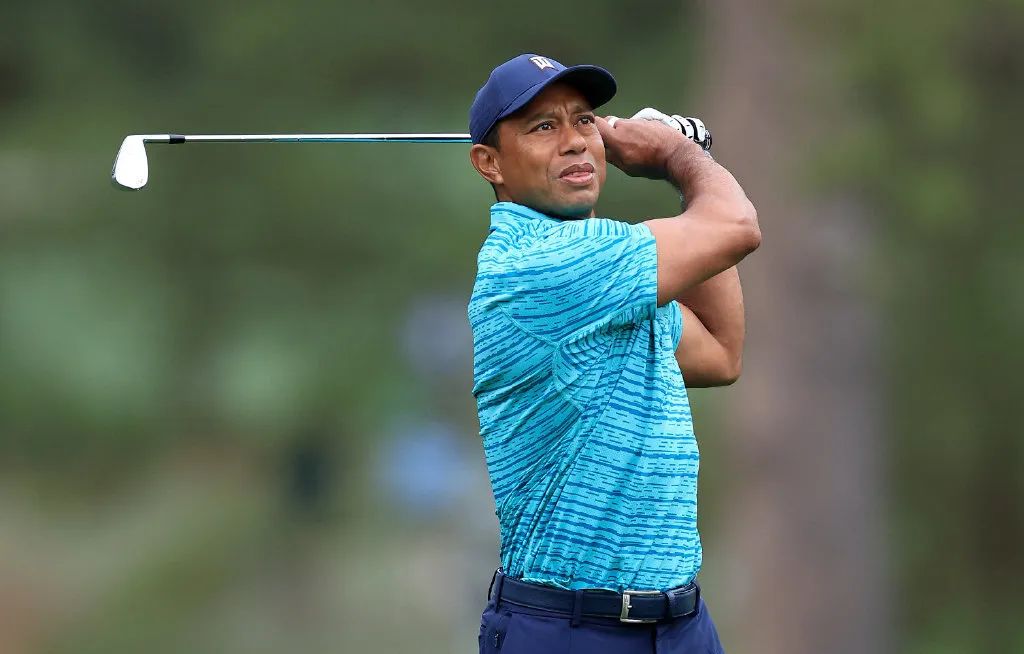 Bota brohorit për të ashpër - Tiger Woods rikthehet pas 508 ditësh6